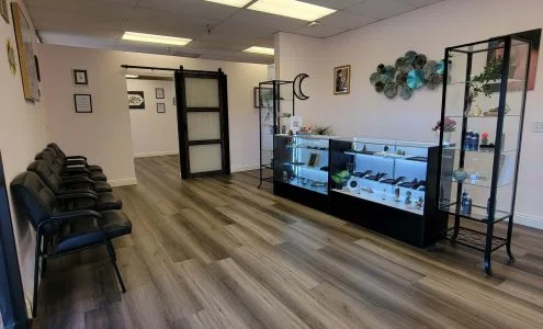 Golden Moon Piercings business photo