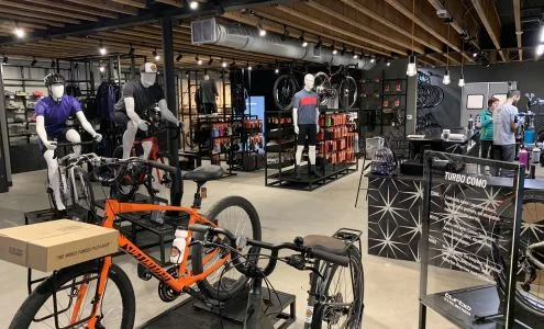 THE HUB Bike Shop business photo