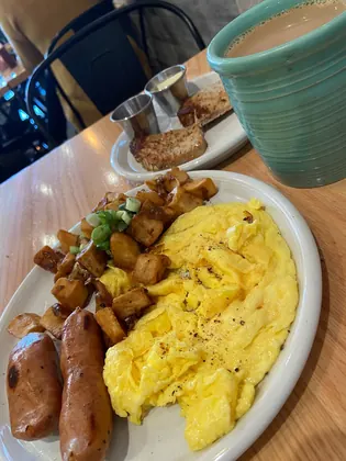 The Royal Egg Cafe, business photo 4