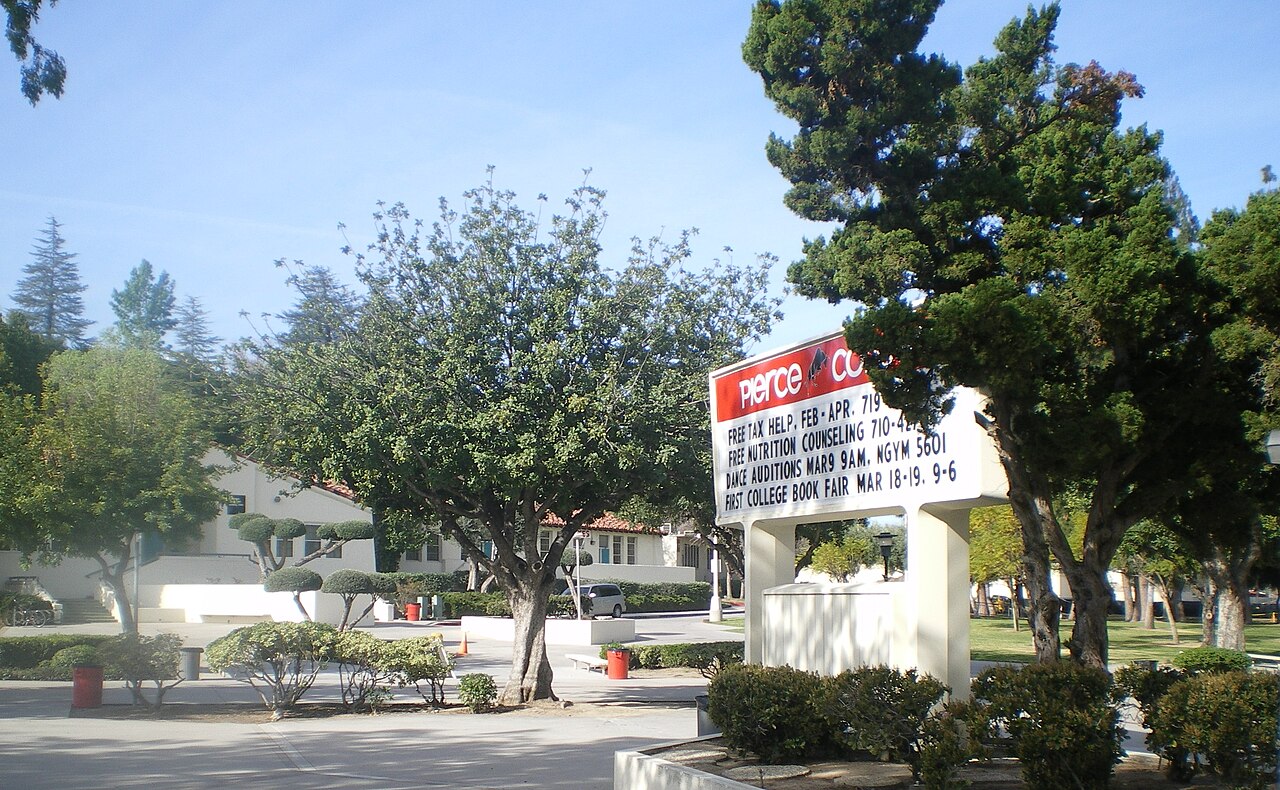 Los Angeles Pierce College campus